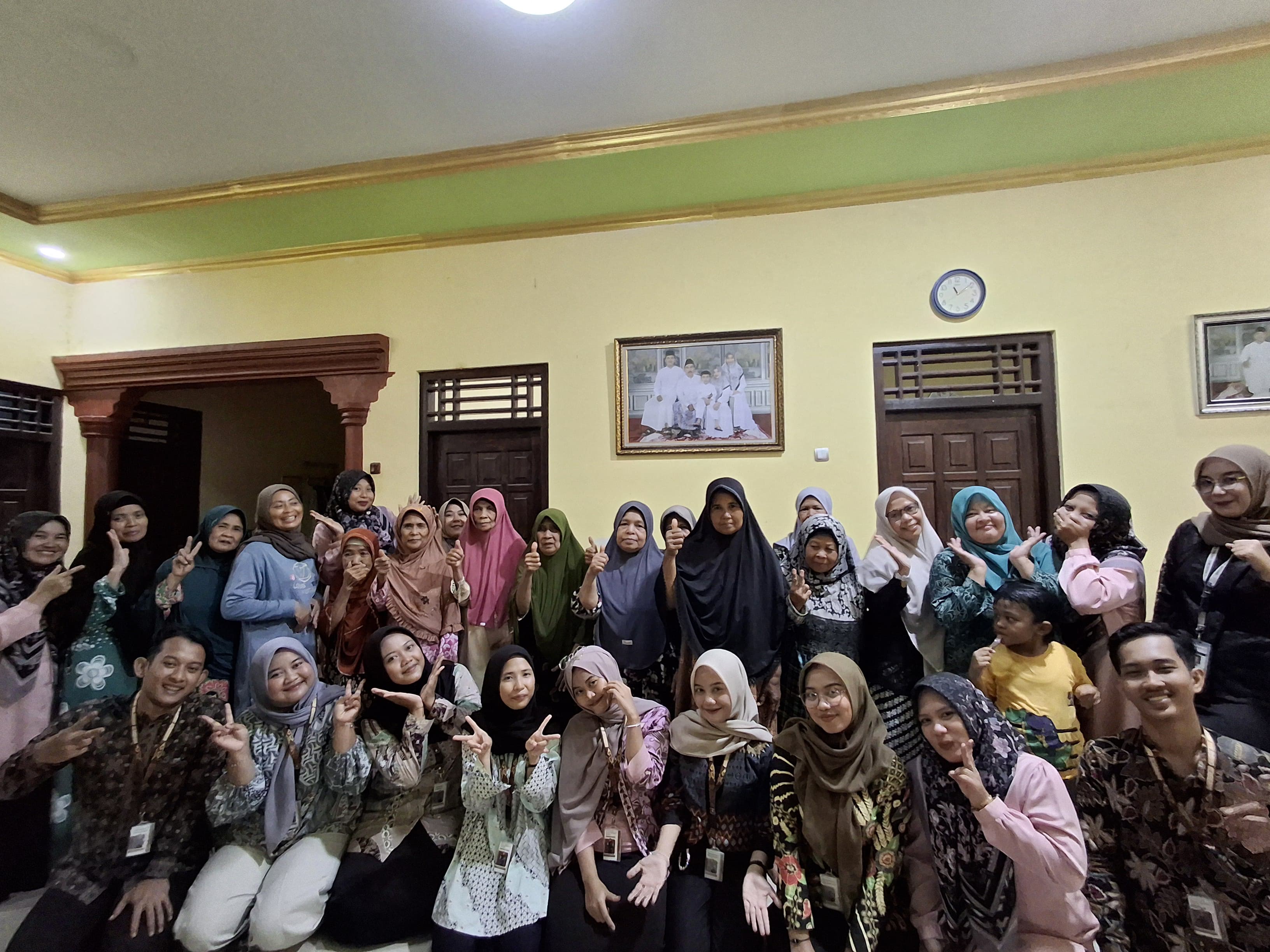 Gerak Pelan, Harapan Panjang: Senam Lansia KKN UIN Walisongo, dari Gerakan Sederhana Menuju Hidup yang Lebih Sehat