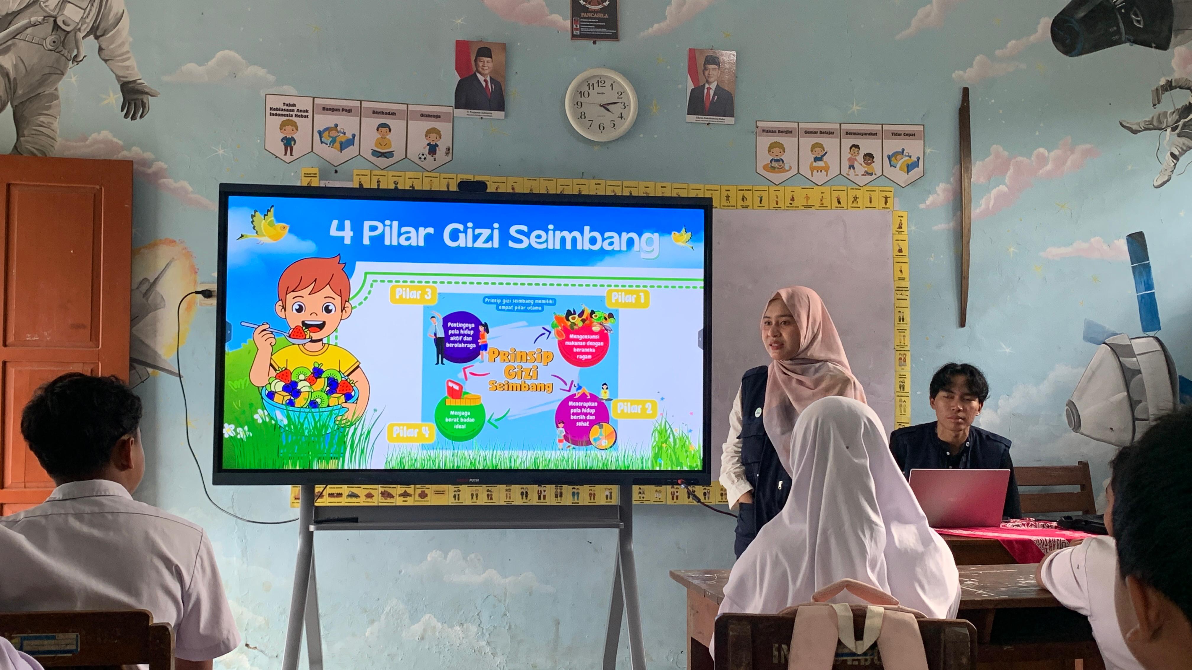Wujudkan Generasi Sehat, Mahasiswa KKN UIN Walisongo Gelar Edukasi Gizi Seimbang dan PHBS di SDN 02 Lobang, Batang