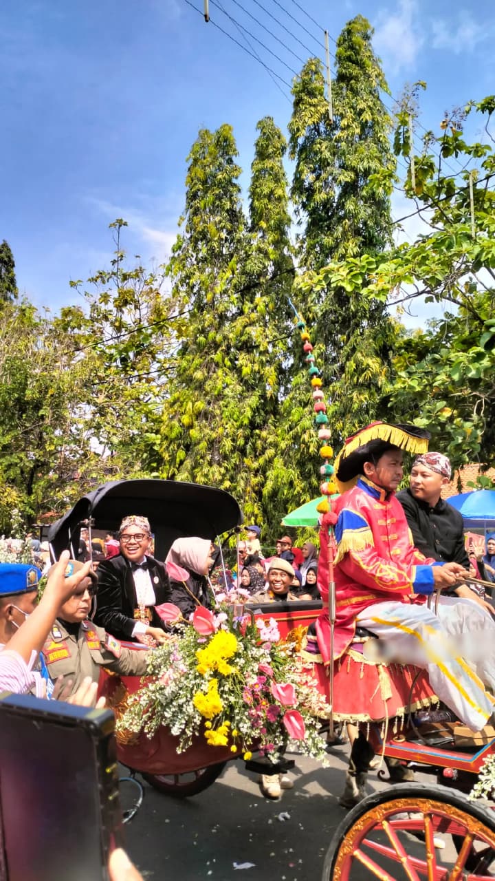 Kirab Budaya HUT ke-60 Batang Meriah, Perkuat Nilai Sejarah dan Tradisi Daerah