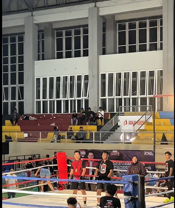 WANI TARUNG SEASON 2 SUKSES DIGELAR DI BATANG, GOR ABIRAWA BERGEMURUH OLEH AKSI PARA FIGHTER