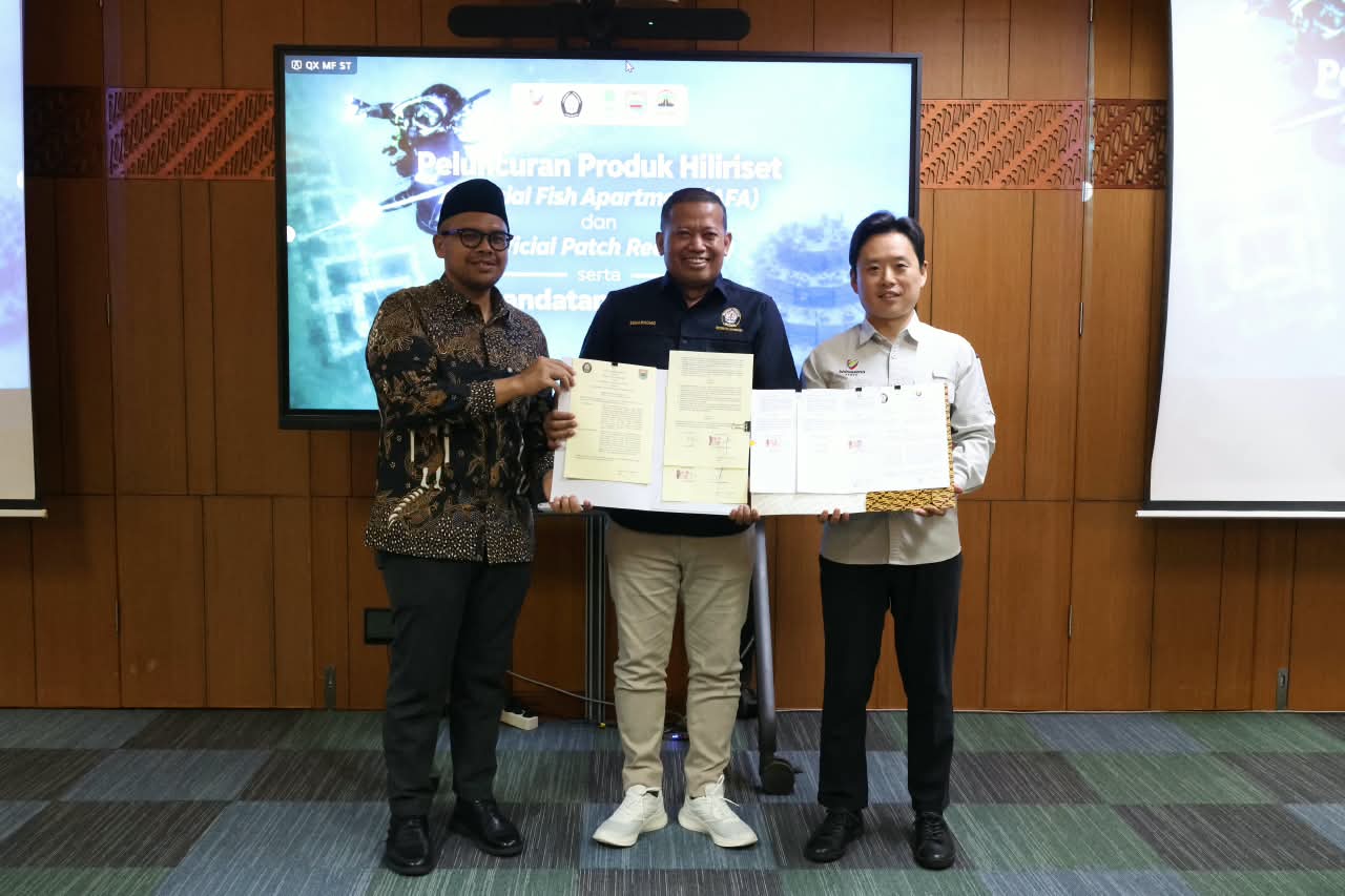 UNDIP dan Bhimasena Power Luncurkan Produk Hilirisasi Riset AFA dan APR untuk Dukung Restorasi Ekosistem Laut Batang